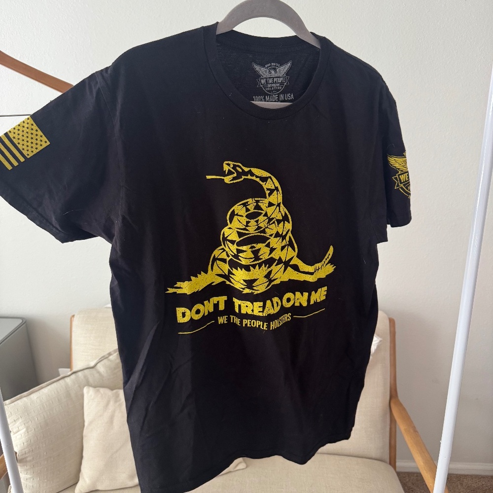 Don't Tread On Me Size Large (Mens)